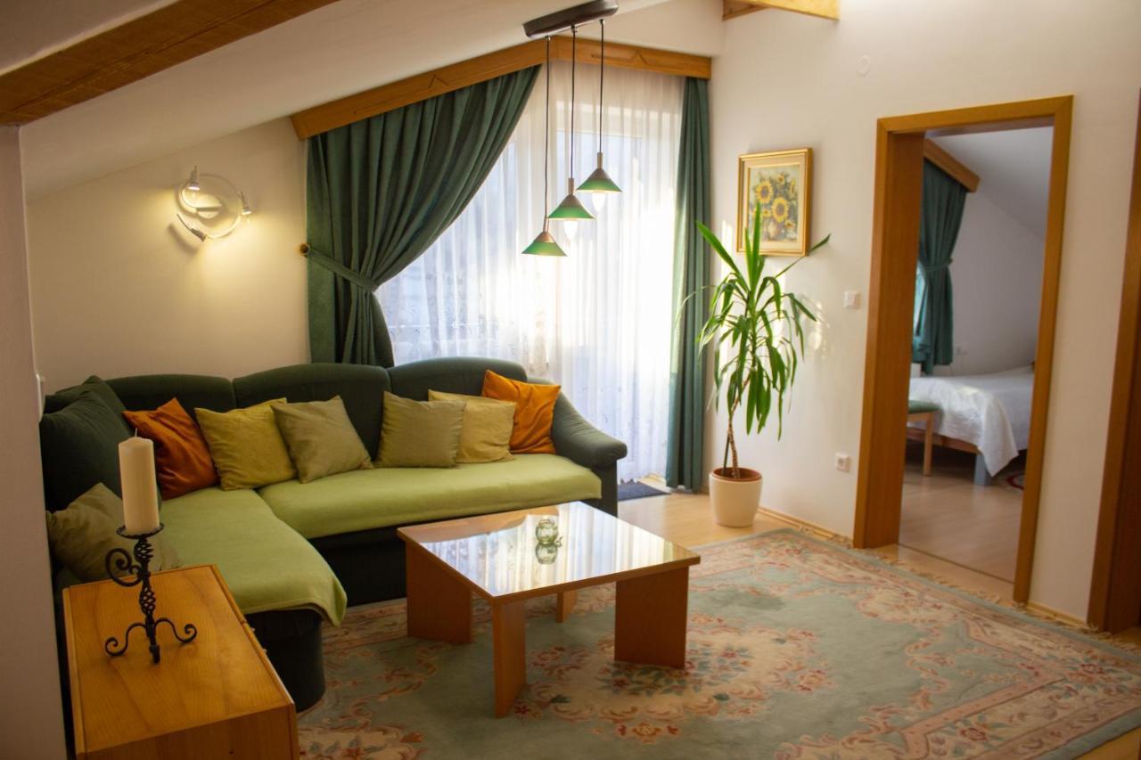 Garden Apartments Jansa Radovljica Camera foto